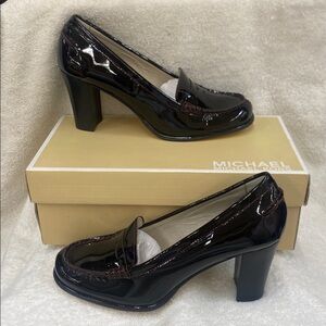 Michael Kors Bayville Loafer Women's Deep Red Patent Leather Heels - Size 7 1/2